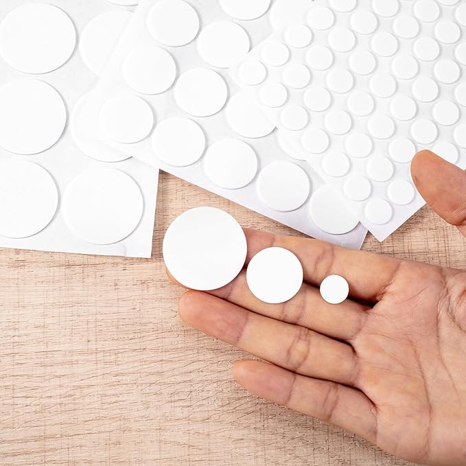 SmallCat 456 Pcs Small Felt Furniture Pads, Self - Adhesive EVA Foam Dot Circles, Round Felt Furniture Stickers for Desks Drawers Vases Photo Frames Cabinets Doors - White (0.39'', 0.78'', 1.18'') | Furniture Pads - TrueDesk